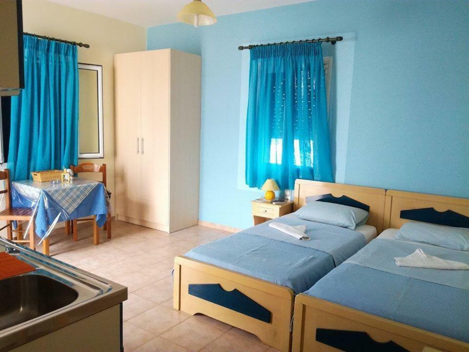 Ninemia Studios Serifos Island Zewnętrze zdjęcie